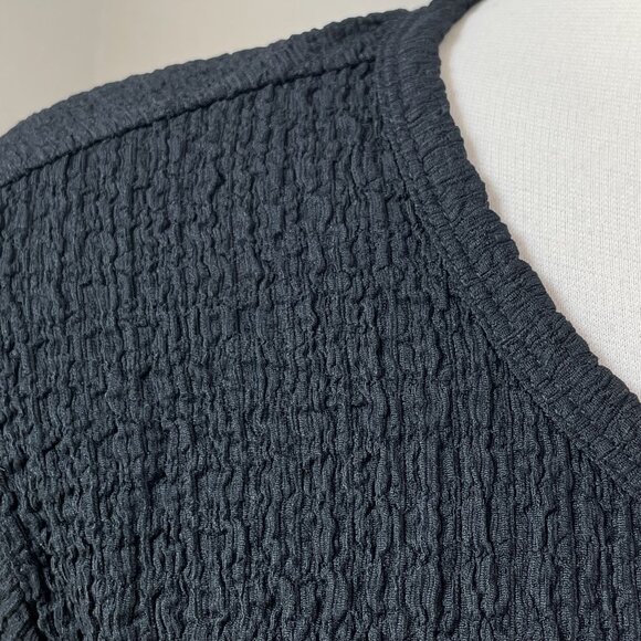 NEW Old Navy Womens Plus 3X Black Textured Long Sleeve Shirt Stretch Top - Picture 6 of 10